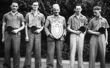 1947_04.jpg (28209 bytes)
