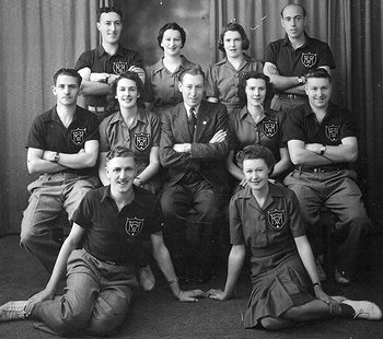 1947_05.jpg (32387 bytes)